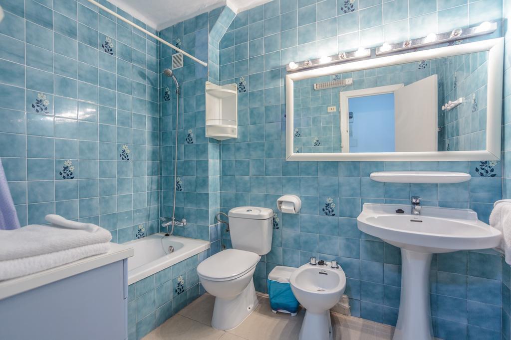 Apartamentos Obrador 콜로니아 산트 호르디 객실 사진