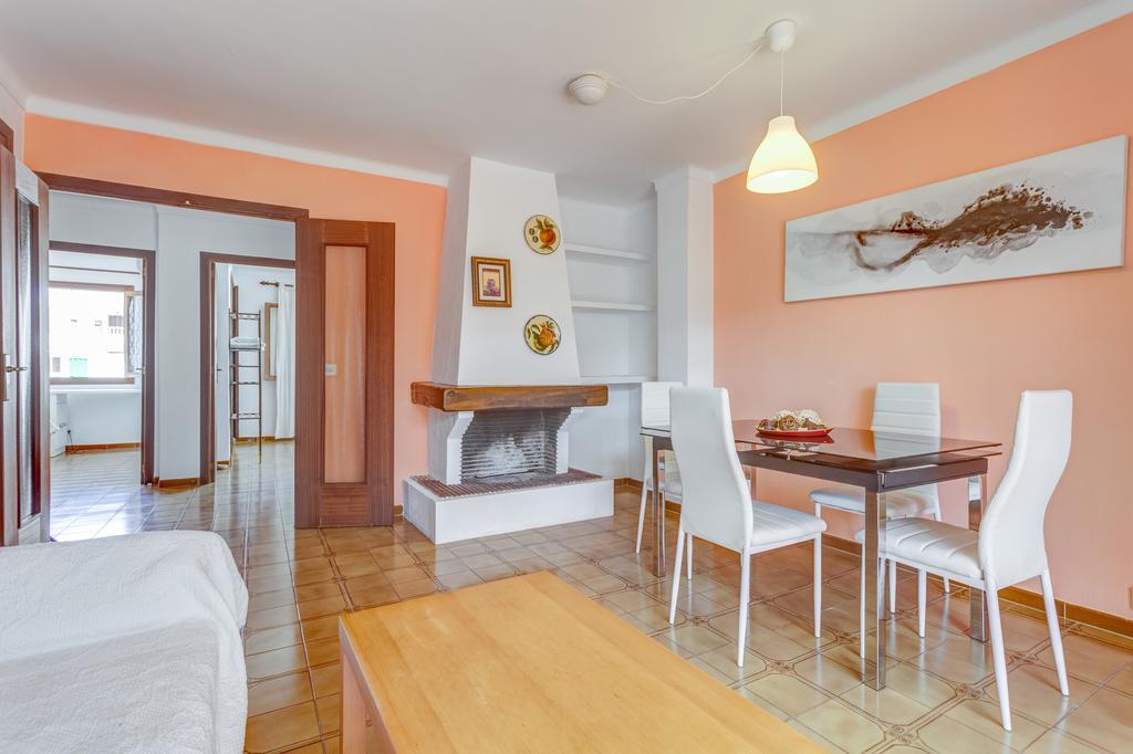Apartamentos Obrador 콜로니아 산트 호르디 객실 사진
