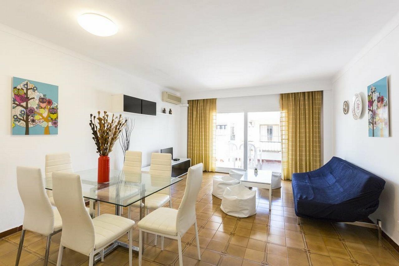 Apartamentos Obrador 콜로니아 산트 호르디 외부 사진